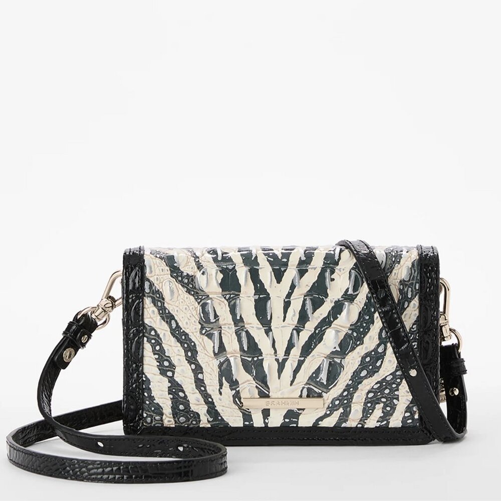 Brahmin Minuette